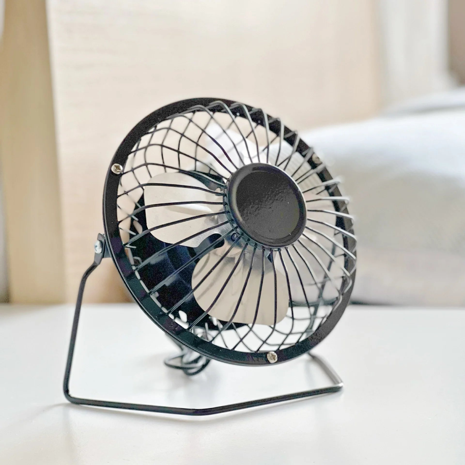 4'' Mini Desk Fan,  Portable 360 Degree Rotating Mini USB Table Desktop Personal Fan - Black